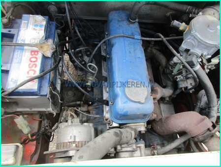 Wózki gazowe 1996  Nissan CH01A18U 1.8t duplex4m+3xhydrauliek+2458uur (5)