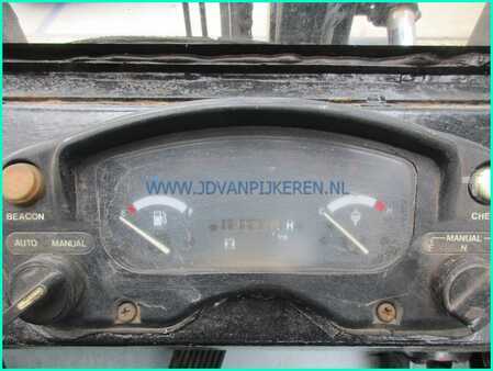 Carrelli elevatori diesel 2000  Clark CMP70D 7000kg Perkins diesel sideshift+4xhydraulic (7)