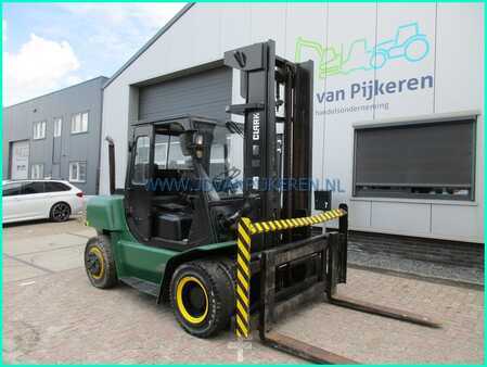 Carrelli elevatori diesel 2000  Clark CMP70D 7000kg Perkins diesel sideshift+4xhydraulic (8)