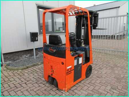 Elektro tříkolové VZV 2002  Carer NK 10 compact triplex4.4m+shift+accu80%+TUV (9)
