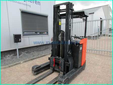Retraky 2016  BT RRE 140 B triplex5.4m+freelift+sideshift 2016 4599uur (3)