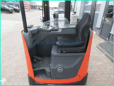 Retraky 2016  BT RRE 140 B triplex5.4m+freelift+sideshift 2016 4599uur (4)