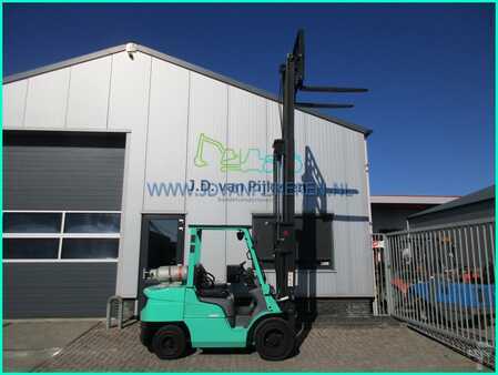 Empilhador a gás 2014  Mitsubishi FG35NT 3500kg triplex4.7m+freelift+sideshift (2)