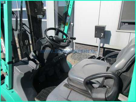 Empilhador a gás 2014  Mitsubishi FG35NT 3500kg triplex4.7m+freelift+sideshift (3)