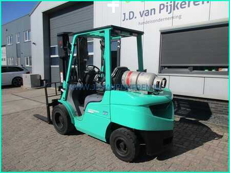 Empilhador a gás 2014  Mitsubishi FG35NT 3500kg triplex4.7m+freelift+sideshift (5)