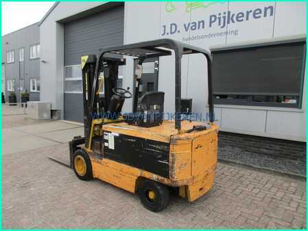 Eléctrico - 4 rodas 2001  Daewoo B30S-2 3000kg triplex4.7m+sideshift+freelift (2)