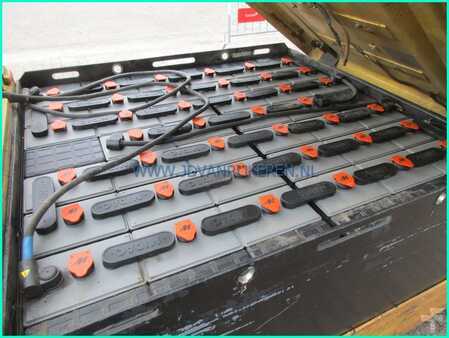 Eléctrico - 4 rodas 2001  Daewoo B30S-2 3000kg triplex4.7m+sideshift+freelift (4)