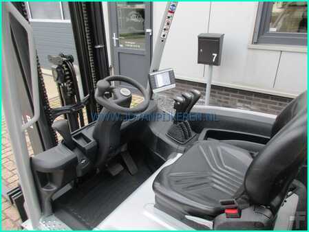 3-wiel elektrische heftrucks 2020  Still RX20-16 2020 3606hours+triple5.25m+sideshift+battery84% (4)