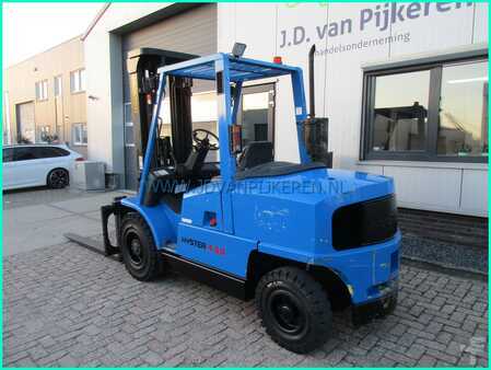 Diesel heftrucks 2000  Hyster H4.50XM 5000kg triplex5.3m+shift+4xhydr+4705hours (2)