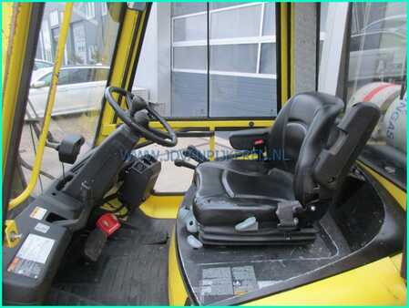 Gázüzemű targoncák - Hyster H4.00XM 4t + 4.5t sideshift+forkpositioner+cabine (11)