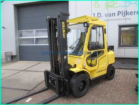 Gázüzemű targoncák - Hyster H4.00XM 4t + 4.5t sideshift+forkpositioner+cabine (9)