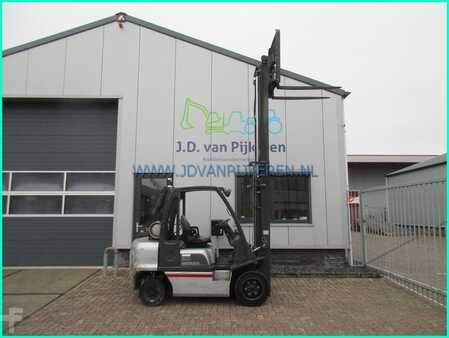 Gas gaffeltruck 2010  Nissan G1D2A30LQ 3t 2010 freelift+sideshift+4x hydraulic (10)