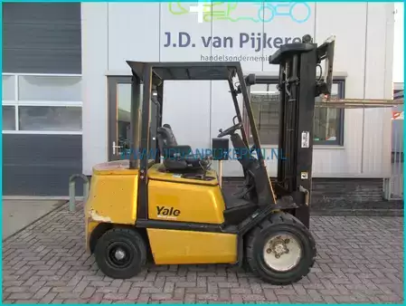 Dieselový VZV 2004  Yale GDP30TF 3t diesel triplex5.35m+freelift+sideshift (8)