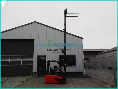 Eléctrica de 3 ruedas 2017  Linde E18-02 5355hours+triplex6.47m+shift+battery70% (11)