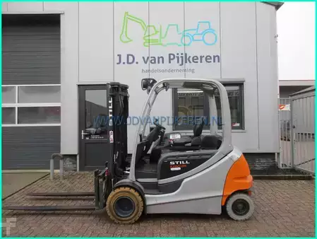 Chariots électriques à 4 roues 2008  Still RX60-35 3.5t triplex4.25m+freelift+shift+4xhydraulic (1)