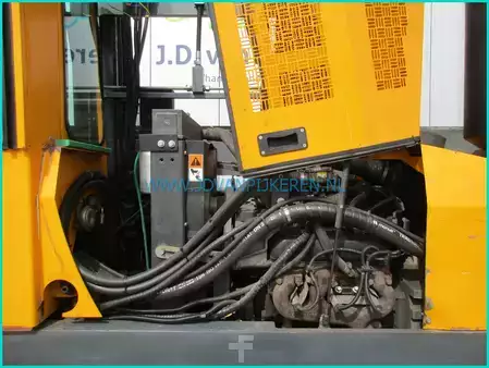 Vierwegestapler 2007  Combilift C 8000 4-way 8000kg + forkpositioner (21)