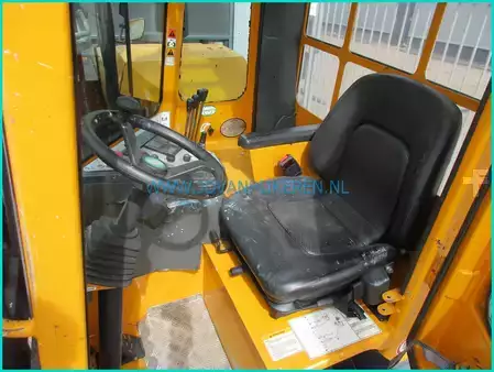 Vierwegestapler 2007  Combilift C 8000 4-way 8000kg + forkpositioner (8)