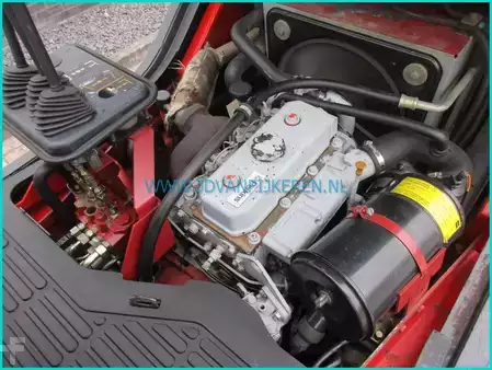 Dieselový VZV 2000  Linde H20D-03 351 Perkins diesel 6951hours+triplex+sideshift (3)