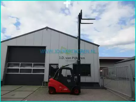 Diesel heftrucks 2011  Linde H35D-01 diesel+triplex6.4m+sideshift+forkpositioner+cabin (11)