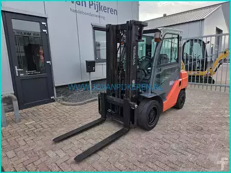 Dieseltruck 2007  Toyota 52-8FDF30 diesel 5685hours+triplex+sideshift+cabin (3)