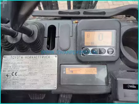 Dieseltruck 2007  Toyota 52-8FDF30 diesel 5685hours+triplex+sideshift+cabin (5)