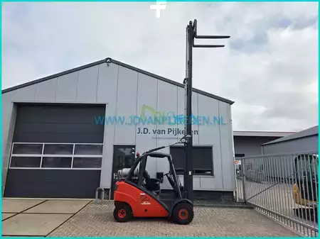 Empilhador a gás 2012  Linde H30T-01 2012 triplex6.45m+freelift+sideshift (11)