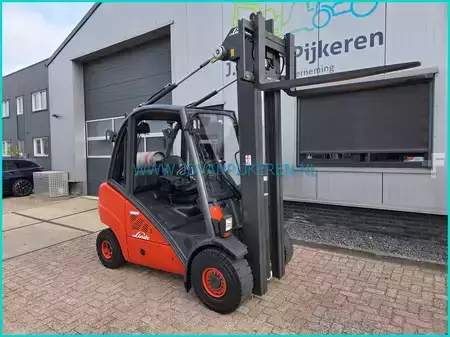 Empilhador a gás 2012  Linde H30T-01 2012 triplex6.45m+freelift+sideshift (8)