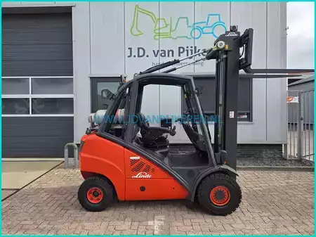 Empilhador a gás 2012  Linde H30T-01 2012 triplex6.45m+freelift+sideshift (9)