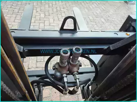 Electric - 4 wheels 1999  Toyota FBMF20 battery63%+sideshift+4xhydraulic (12)