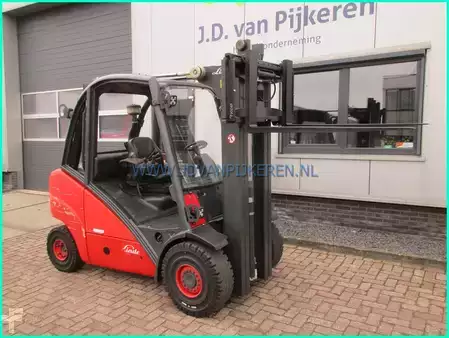 Chariots élévateurs diesel 2009  Linde H35D diesel 2009 triplex4.6m+freelift+sideshift (7)