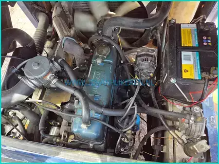 Empilhador a gás - Komatsu FG25 2.5t Nissan engine + sideshift (4)