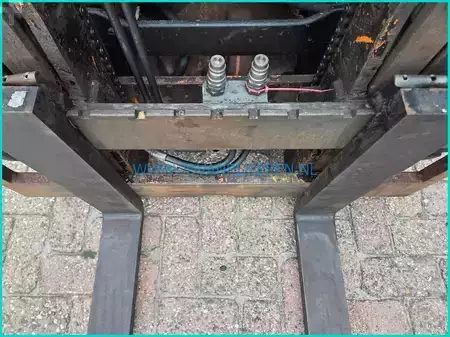 Diesel Forklifts - Toyota 02-5FD15 1.5t diesel + 3x hydraulic (11)
