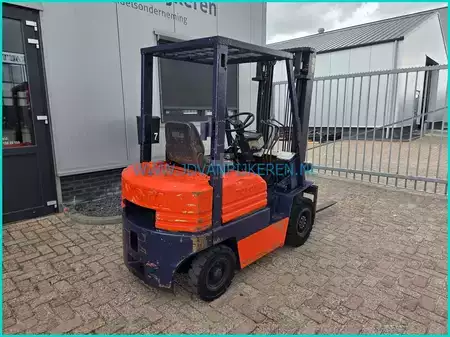 Diesel Forklifts - Toyota 02-5FD15 1.5t diesel + 3x hydraulic (8)