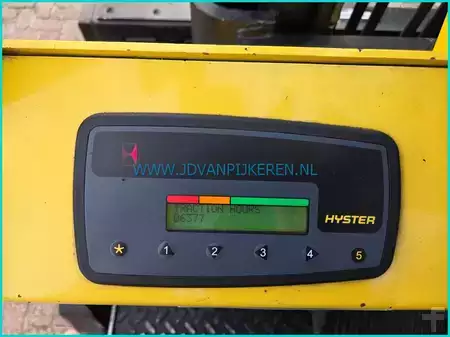 4-wiel elektrische heftrucks 2007  Hyster E5.50XL ACX 6377hours+battery99%+shift+forkpositioner (6)