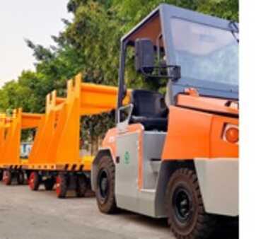 Wózki systemowe do implementacji - Superlift Heavy Duty Electric Towing Tractor (3)