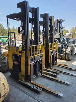 4 Wheels 1996  Hyster N30FR (1)