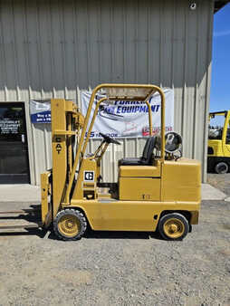 Propane Forklifts 1980  CAT Lift Trucks T50B (2)