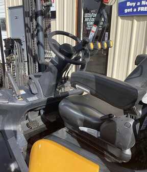 LPG Forklifts 2023  LiuGong CLG2025C (8) 