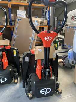 Wózki niskiego podnoszenia 2025  EP Equipment F4 (3)