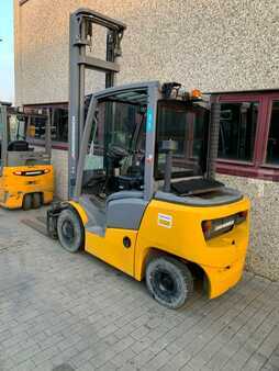 Diesel Forklifts 2018  Jungheinrich DFG 425 (3)