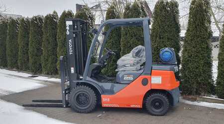 Propane Forklifts 2023  Toyota 02-8FGF25 (15)