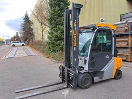 Treibgasstapler 2023  Still RX70-35T (1)