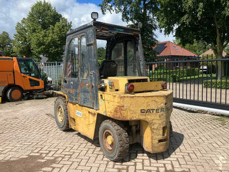 Chariot élévateur diesel - [div] koop caterpillar diesel heftruck V90E (3)