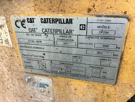Carretilla elevadora diésel - [div] koop caterpillar DP25N diesel heftruck (10)