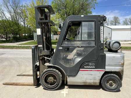 Diesel Forklifts 2006  Nissan MUGL02A30LV (1)