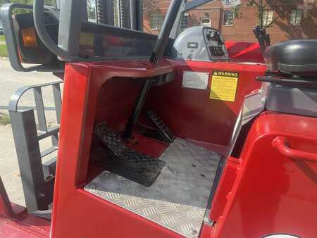 Truck Mounted Forklift 2005  Moffett M50 (6)