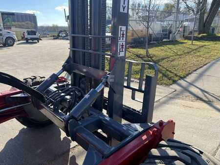 Truck Mounted Forklift 2014  Moffett M55 (12)