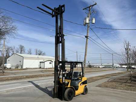 Diesel Forklifts 2014  CAT Lift Trucks 2P5000 (5)