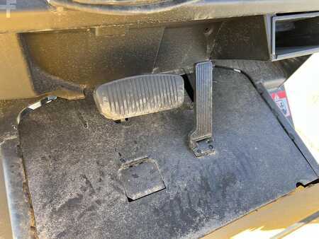 Diesel Forklifts 1999  Yale GLP050TG (10)