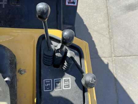 Diesel Forklifts 1999  Yale GLP050TG (13)